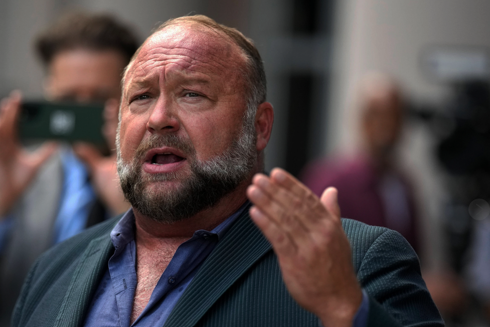 Sandy Hook Lawsuit triggers court battle again